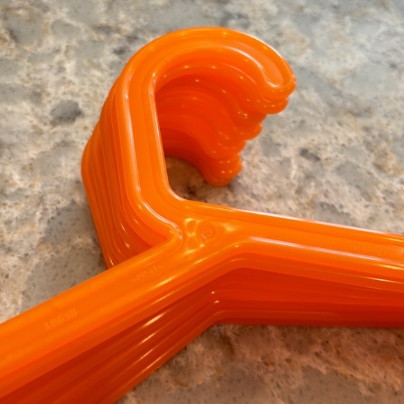 IKEA BAGIS children’s coat-hanger
Orange lot of 12 - Picture 2 of 5